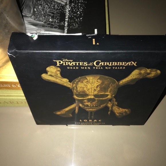 LORAC eyeshadow palette - Picture 7 of 8